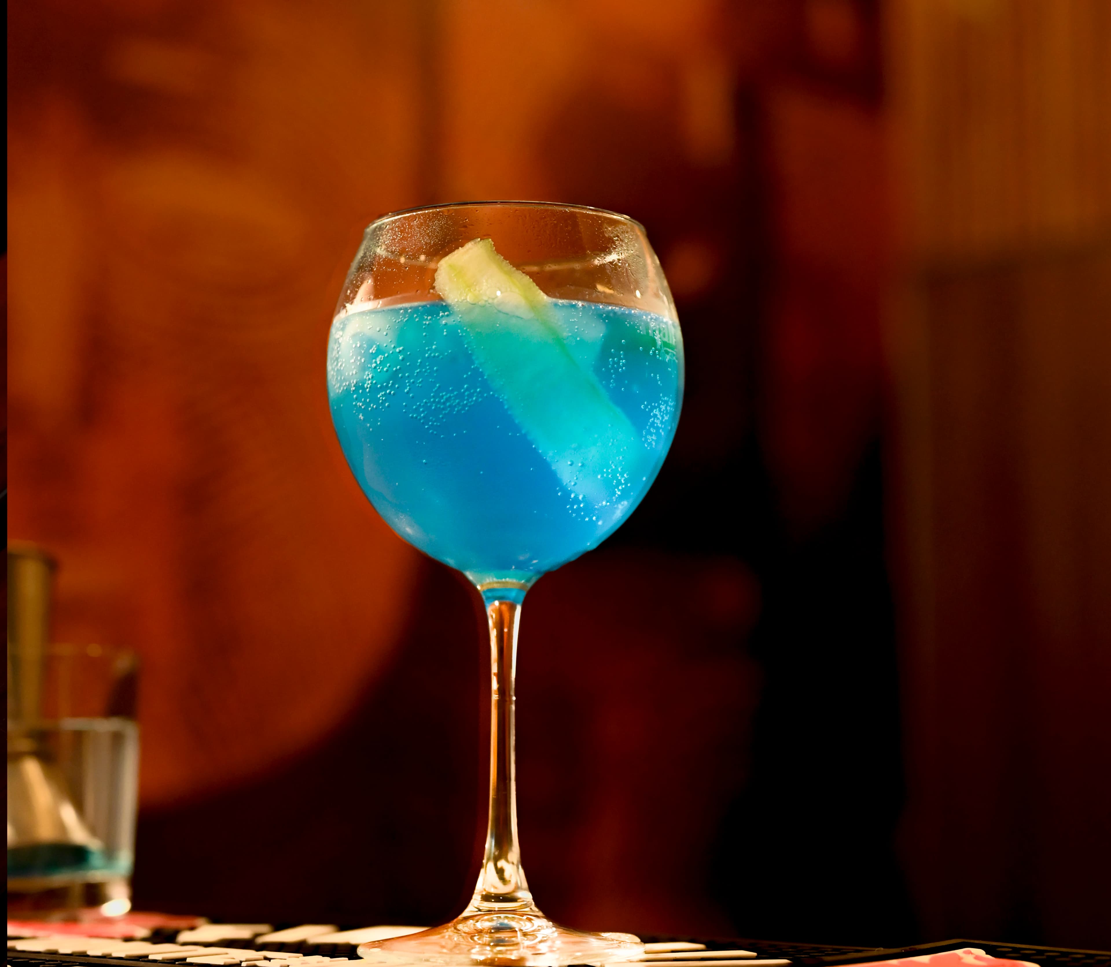 Bar & Beverages