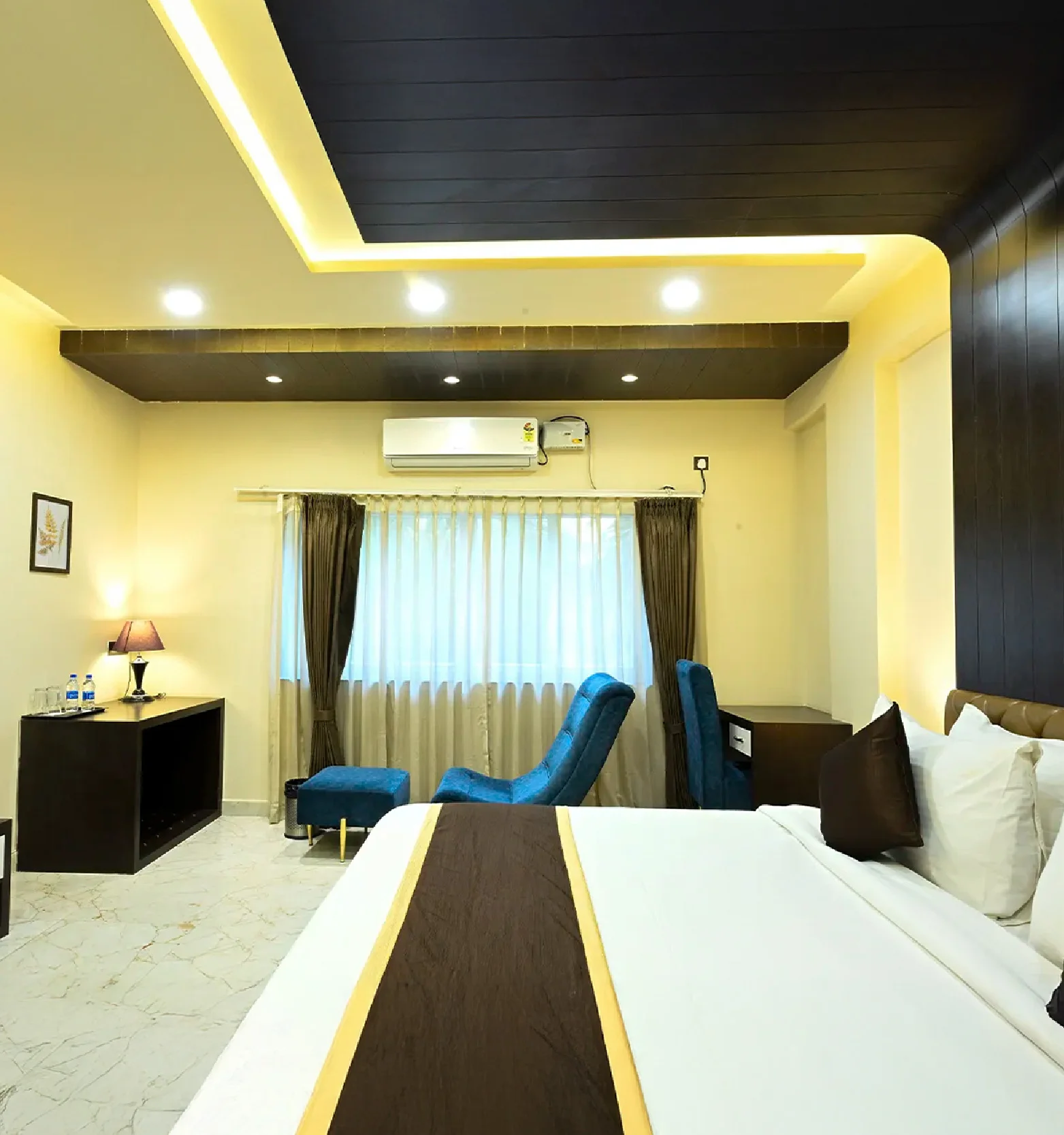 Luxury Suite Room in Karwar for a Refined Coastal Sta