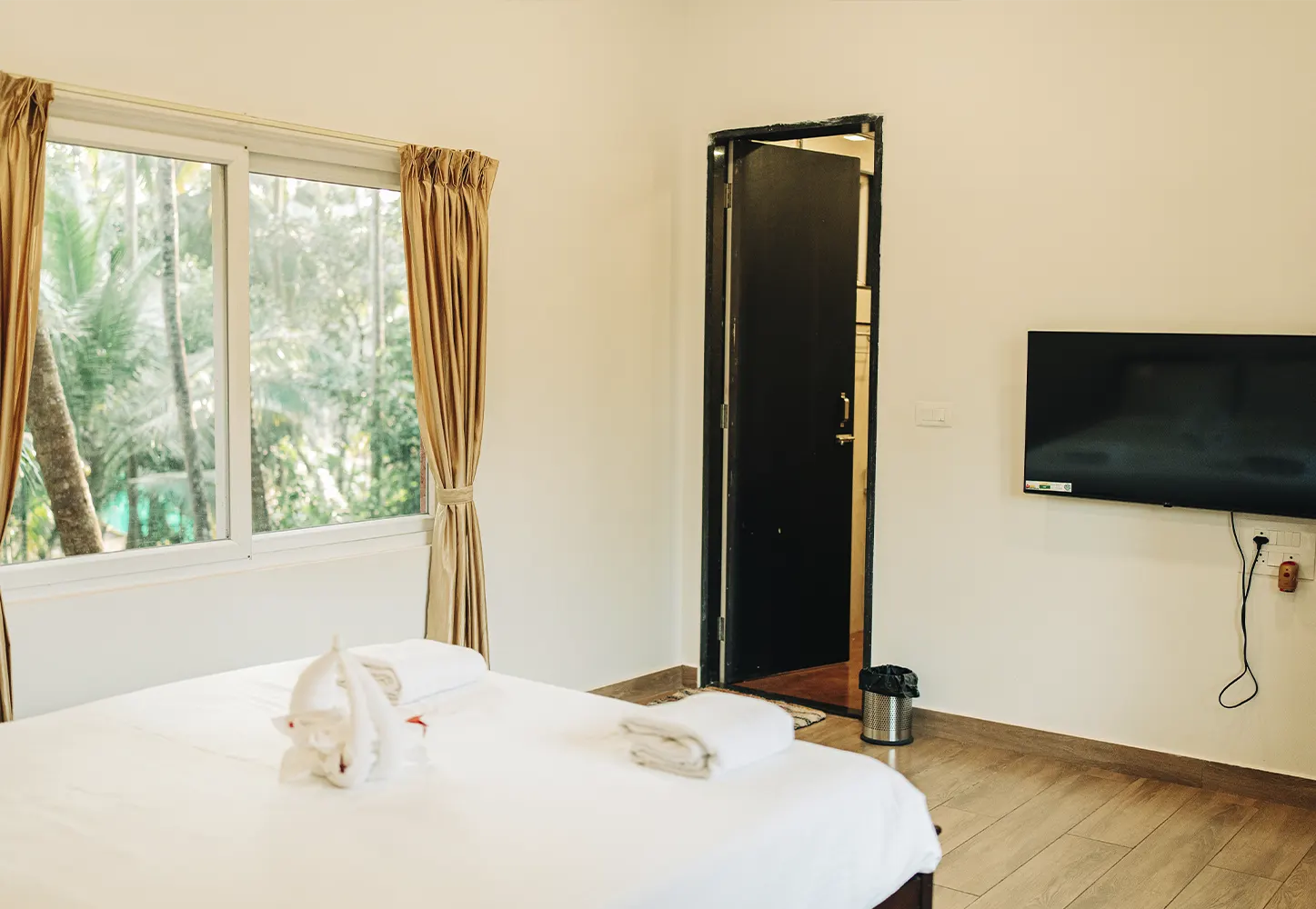 Room Gallery Image 3